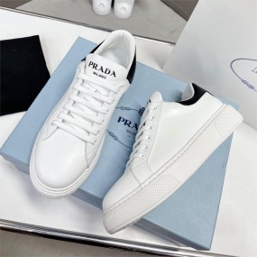 Sneaker individuell bedrucken - Personalisierte Schuhe ...