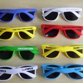 Sonnenbrille mit eigenem Logo bedruckt