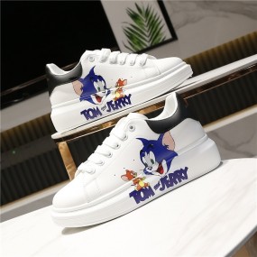 Individuelle Sneaker kaufen - Sneaker für Messeauftritt