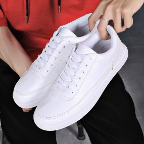 Individuelle Sneaker kaufen - Sneaker für Messeauftritt