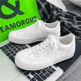 Weiße Sneaker - Weiße Schuhe - Sneakers in weiß für Dam...